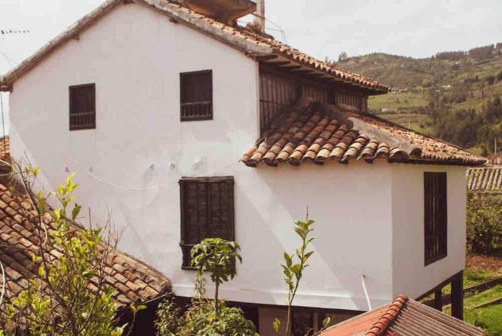 Casa Dante, Desde 1792! Tibasosa Exterior foto