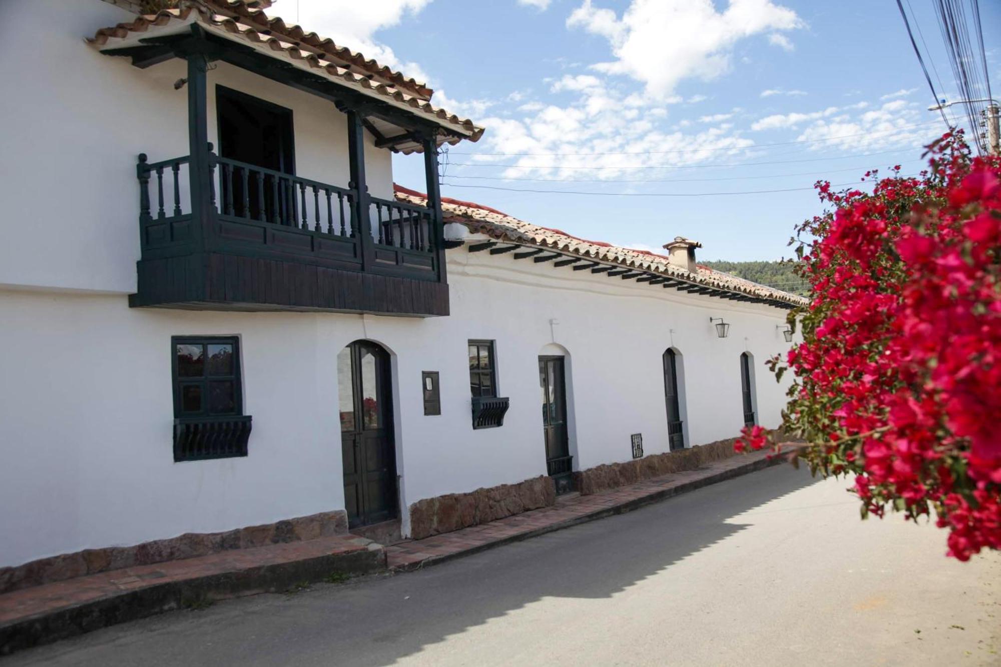 Casa Dante, Desde 1792! Tibasosa Exterior foto